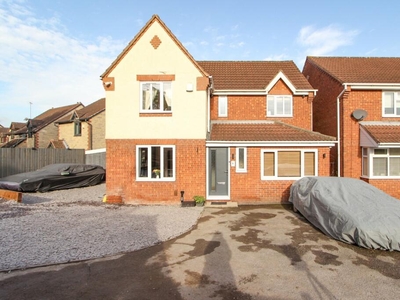 4 bedroom detached house for sale in Ashton Drive, Kirk Sandall, Doncaster, DN3