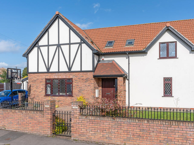 4 bedroom detached house for sale in Tudor Lodge, The Close, BS10 7TF, BS10