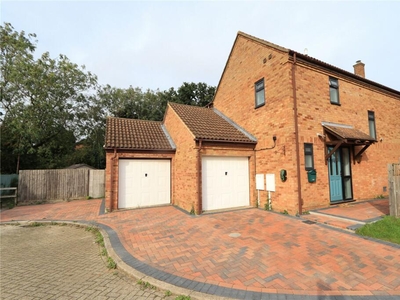 4 bedroom house for sale in Salisbury Grove, Giffard Park, Milton Keynes, Buckinghamshire, MK14