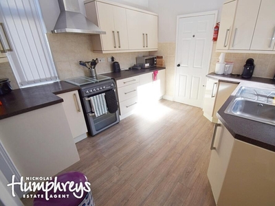 4 bedroom house share for rent in Newlands Street, Shelton, Stoke-On-Trent, ST4
