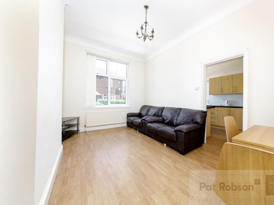 4 bedroom property for rent in Cherryburn Gardens, Fenham, Newcastle Upon Tyne, NE4