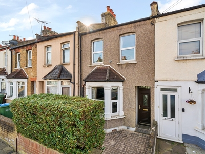 Terraced House for sale - Kirkham Street, SE18