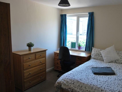 1 bedroom house share for rent in Headcorn Drive, Canterbury, CT2