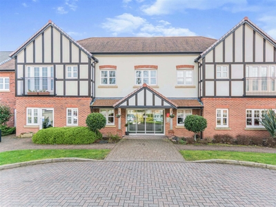 2 Bedroom Retirement Apartment For Sale in Solihull,