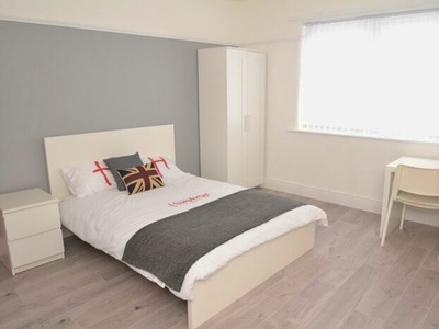 3 Bedroom Duplex To Rent
