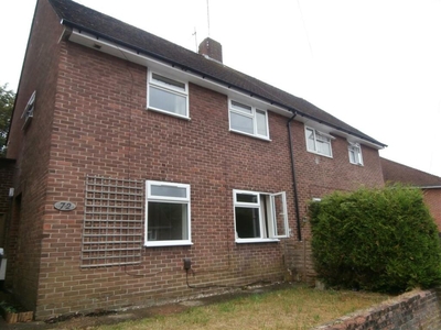 3 bedroom semi-detached house for rent in Fivefields Road, Winchester, SO23