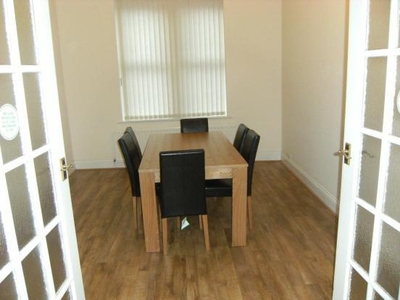 4 bedroom terraced house for rent in Gallalaw Terrace,Benton,Newcastle Upon Tyne,NE3