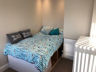 5 bedroom private hall for rent in Lune Street, Lancaster, LA1