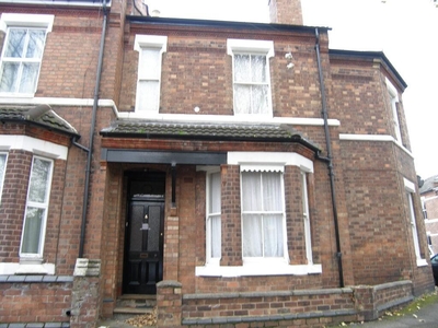 6 bedroom end of terrace house for rent in Camberwell Terrace, Leamington Spa, Warwickshire, CV31