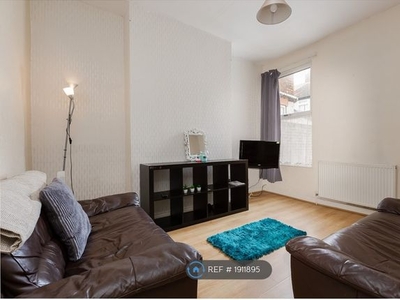 Room to rent in Leopold Road, Kensington, Liverpool L7