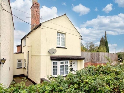 2 Bedroom Detached House For Sale In Devizes, Wiltshire