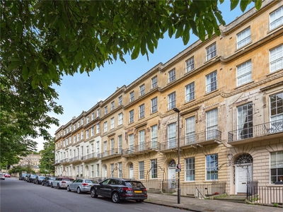 2 bedroom property for sale in Cavendish Place, BATH, BA1