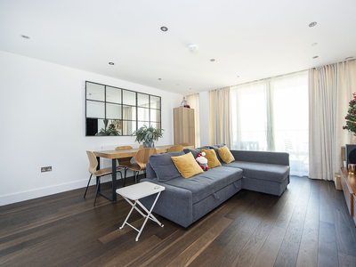 2 bedroom property for sale in Stamford Square, London, SW15