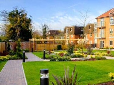 2 Bedroom Retirement Property For Rent In St Albans, Hertfordshire