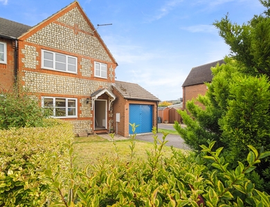 3 Bed End Terrace, St. Judes Close, SP1