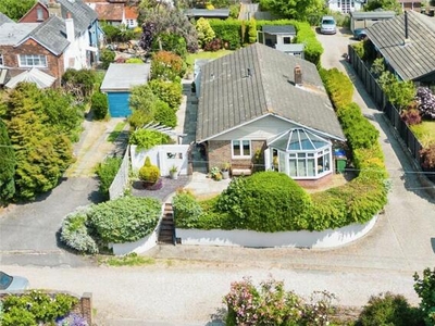 3 Bedroom Bungalow For Sale In Henfield, West Sussex