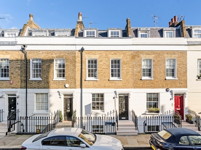 3 bedroom property for sale in Hasker Street, London, SW3