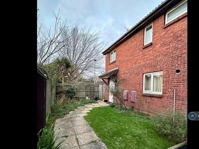 3 Bedroom Semi-detached House For Rent In Lower Earley, Reading