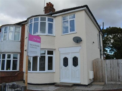 3 Bedroom Semi-detached House For Sale In Bridlington, East Yorkshire