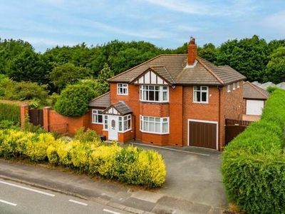 4 Bedroom Detached House For Sale In Bold Heath