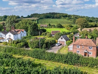 4 Bedroom Detached House For Sale In Canterbury, Kent