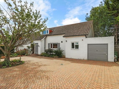 4 Bedroom Detached House For Sale In Eastbourne