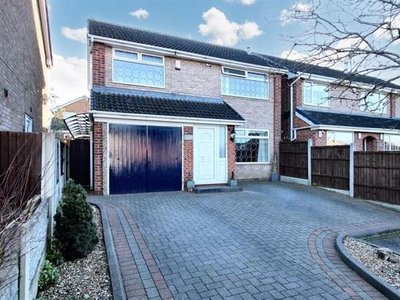 4 Bedroom Detached House For Sale In Newthorpe