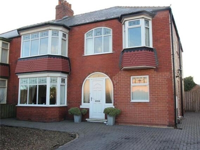 4 Bedroom Semi-detached House For Sale In Redcar, North Yorkshire