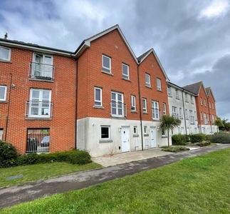 4 Bedroom Terraced House For Sale In Poole, Dorset