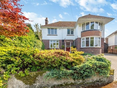 5 Bedroom Detached House For Sale In Penenden Heath