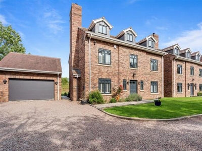 5 Bedroom Detached House For Sale In Studley