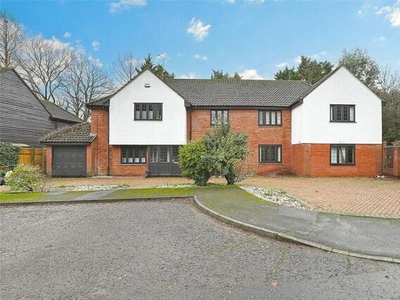 5 Bedroom House For Sale In Hornchurch