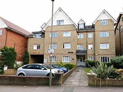 1 Bedroom Detached House For Rent In North Finchley