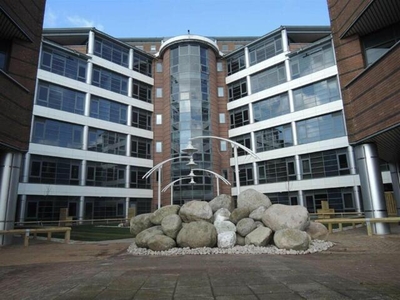1 Bedroom Flat For Sale In Brierley Hill, West Midlands