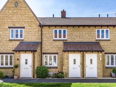 2 Bed House For Sale in Woodstock, Oxfordshire, OX20 - 5277558