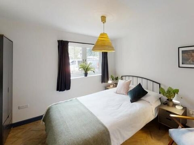 2 Bedroom Apartment For Rent In Filton, Bristol