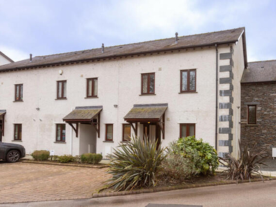 2 Bedroom Apartment For Sale In The Marina, Bowness-on-windermere