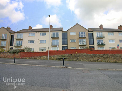 2 Bedroom Apartment For Sale In Warbreck Hill Road, Blackpool