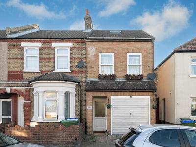 2 Bedroom End Of Terrace House For Sale In Welling, Kent