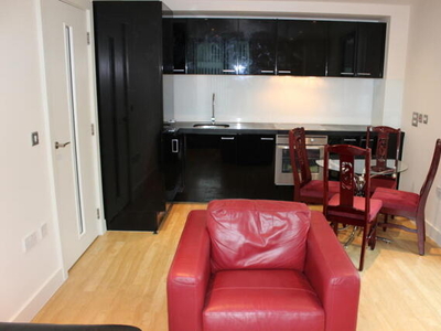 2 Bedroom Flat For Rent In 90 Navigation Street, Birmingham