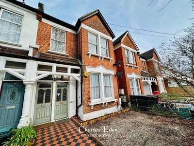 2 Bedroom Flat For Sale In Anerley