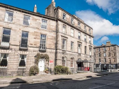 2 Bedroom Flat For Sale In New Town, Edinburgh