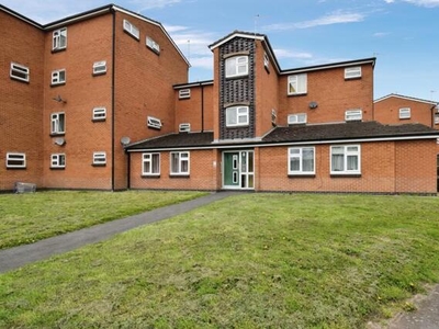 2 Bedroom Flat For Sale In Wigston, Leicestershire