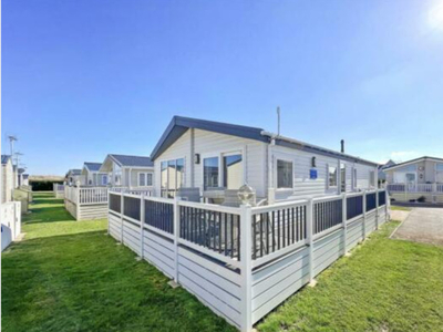 2 Bedroom Park Home For Sale In Swalecliffe, Whitstable