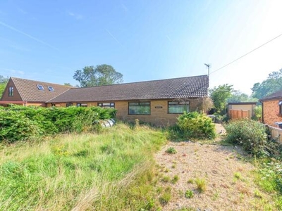 2 Bedroom Semi-detached Bungalow For Sale In Great Steeping