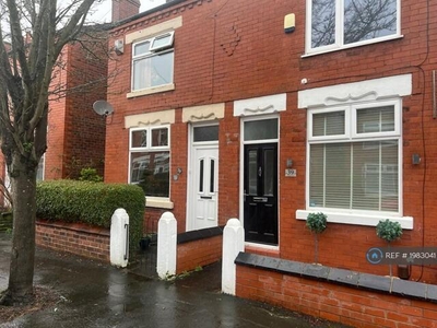 2 Bedroom Semi-detached House For Rent In Stockport