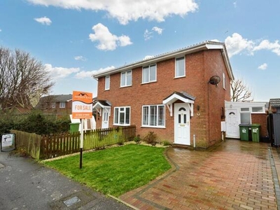 2 Bedroom Semi-detached House For Sale In Folkestone