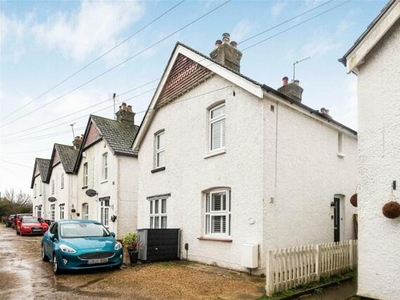 2 Bedroom Semi-detached House For Sale In Warlingham