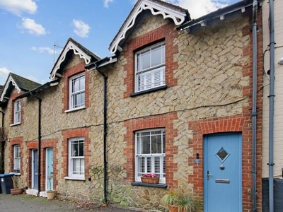 2 Bedroom Terraced House For Sale In Godstone, Surrey