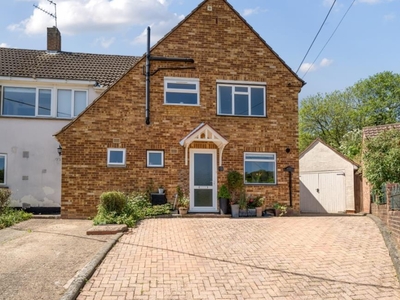 3 Bed House For Sale in Chesham, Buckinghamshire, HP5 - 5026675